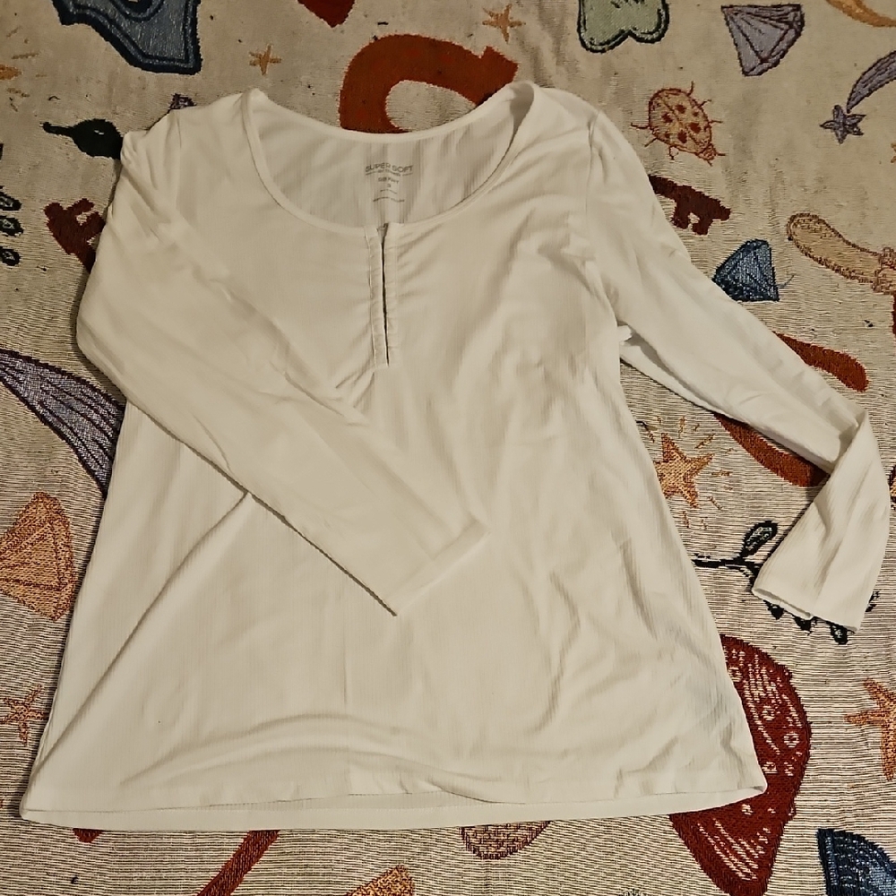 Women's White Long Sleeve Top